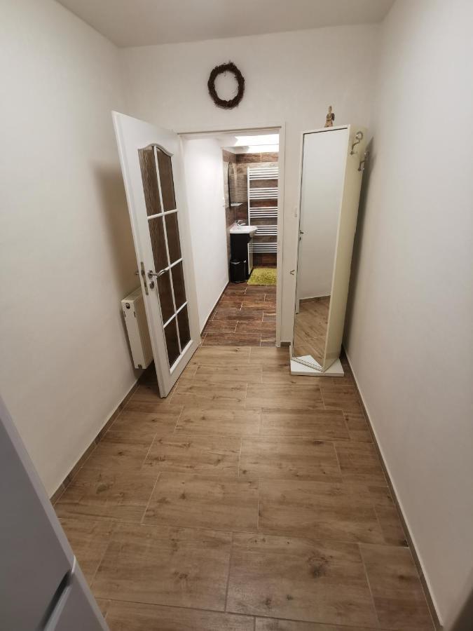 Na Namesti 55 Apartment